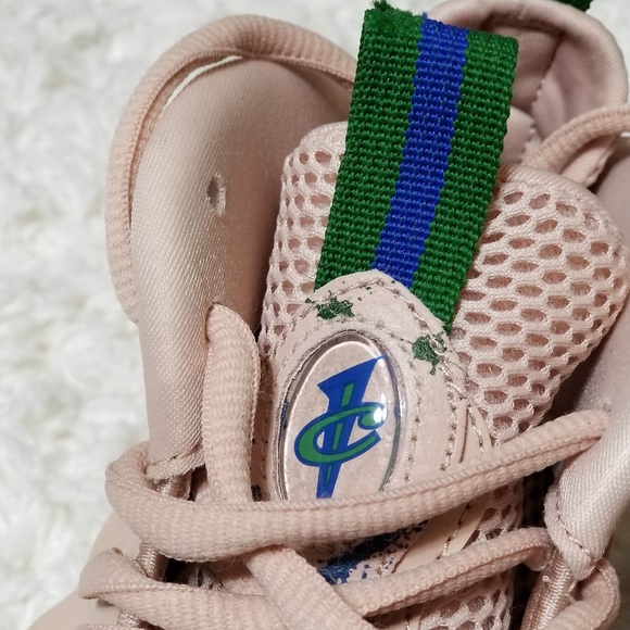 🚨SOLD🚨 Nike Air Foamposite 1 - Picture 6 of 8